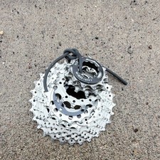 SunRace 11 Speed Steel Cassette Silver 11-28T Road Mountain Bike with Lockring
