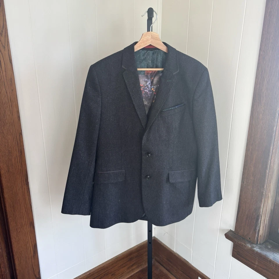 Ted Baker London Men’s 4 (US 40R) Charcoal Birdseye Wool Blend Sportcoat Blazer - Image 2 of 4