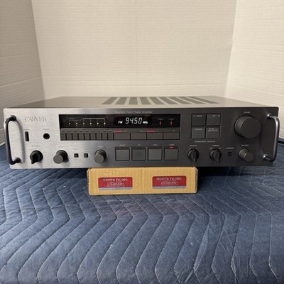 CARVER 900 VINTAGE AM/FM STEREO RECEIVER - SERVICED - CLEANED - TESTED