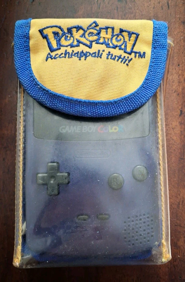 Game boy color Purple, perfetto in tutto + custodia Pokemon 1998, vintage.Tested - Immagine 2 di 4