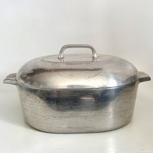 Vintage Wagner Ware Magnalite 4265-M,  8qt Roaster Dutch Oven