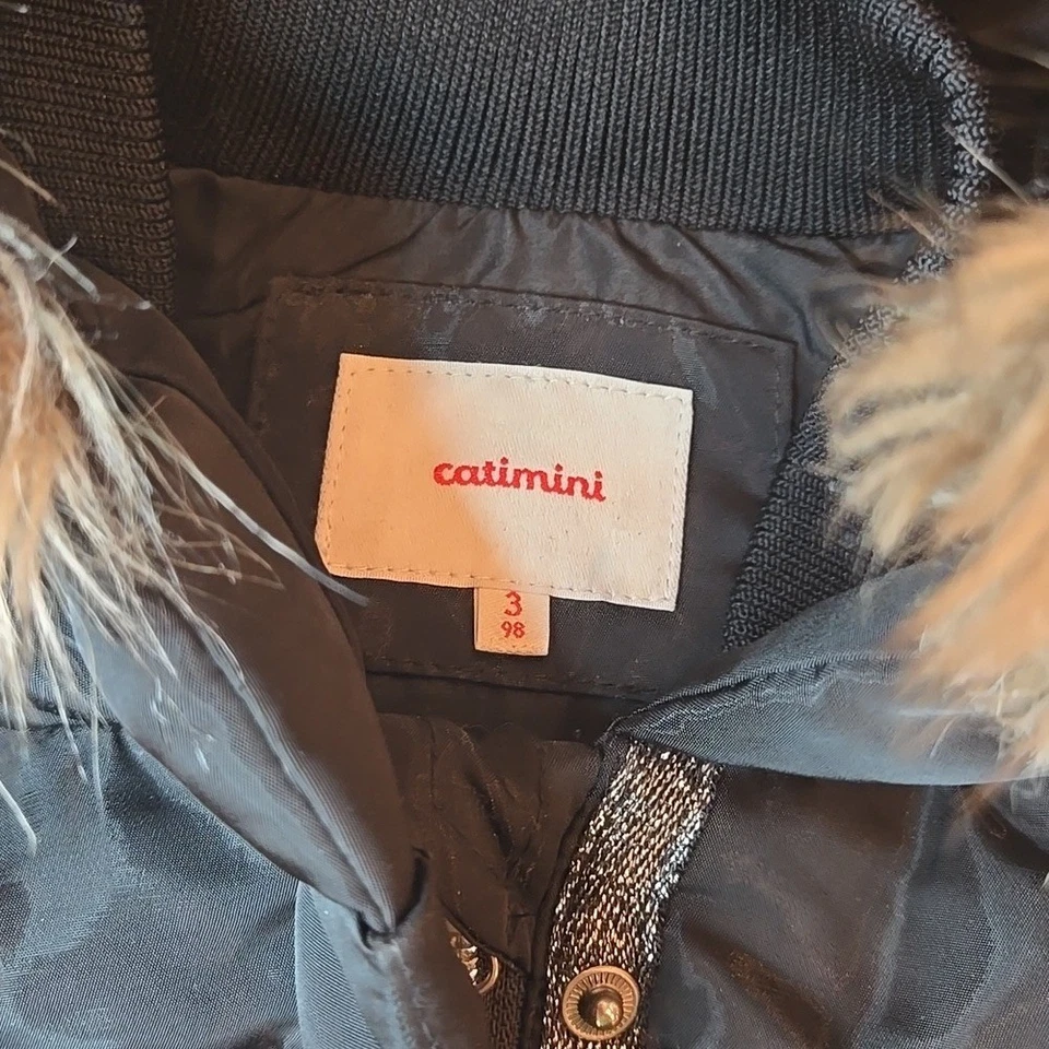 Abrigo de invierno negro Catimini para niña pequeña Parka acolchada capucha forrada de piel talla 3 Foto 3 de 4