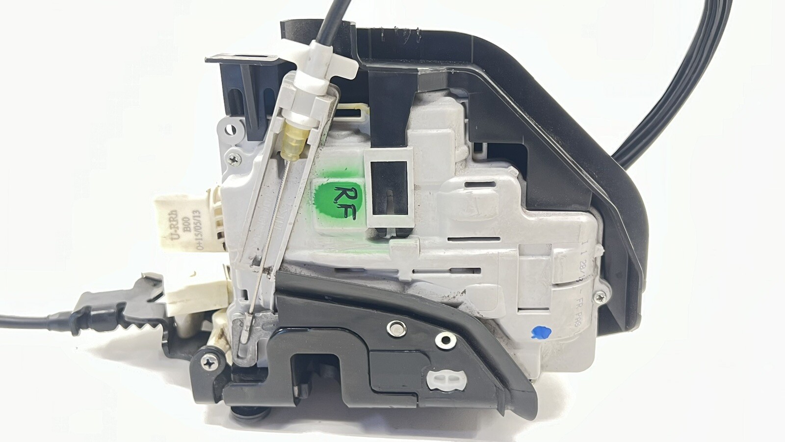 13-18 BENTLEY FLYING SPUR PASSENGER RIGHT FRONT DOOR LATCH LOCK ACTUATOR OEM