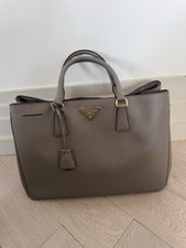 Borsa a mano Prada Saffiano Lux vera pelle grande autentica grigio Argilla
