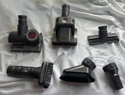 Lot Of 5 Dyson Vacuum Attachments. Tangle Free Turbine Turbo Pet Brush. Tested