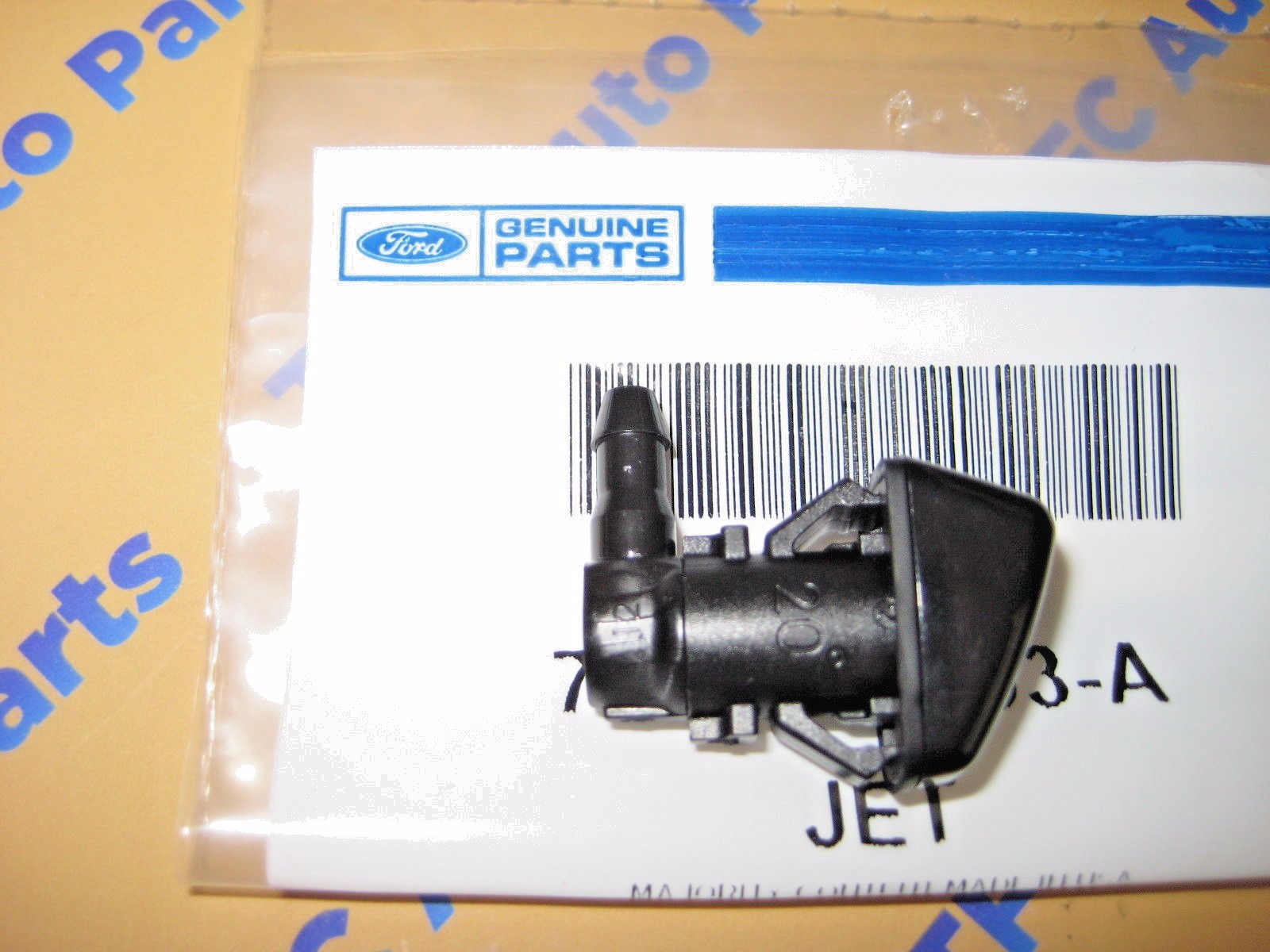 Ford Super Duty Windshield Washer Jet Nozzle Squirter OEM New 20082010