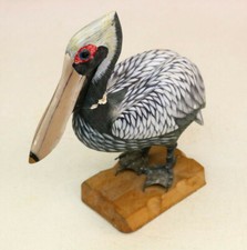 Bird figure on stand WOODEN Pelican big water Unusual Damage REPAIR ASIS  IE