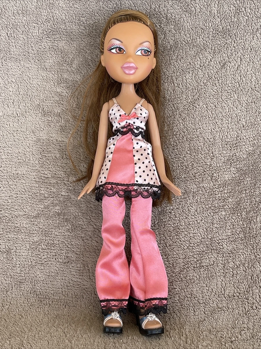 Bratz Doll - Sleepover 2007 - Yasmin