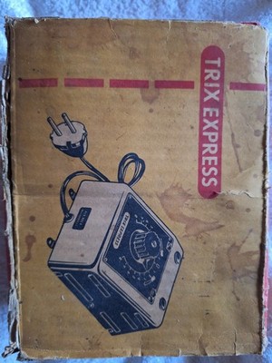 Trix-Express-Transformatoren 599 Volt 220    (N6)