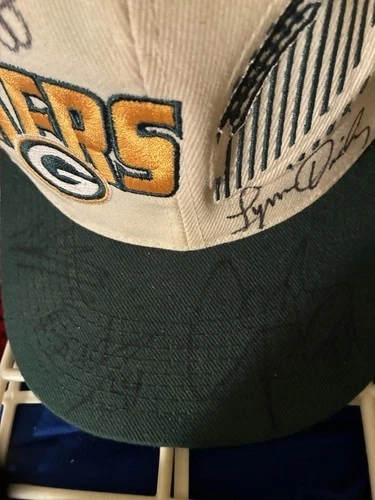 Green Bay Packers Men's autographed hat