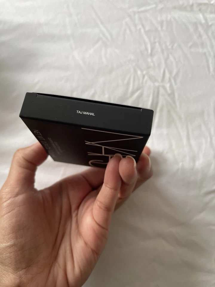 NARS Quad Eyeshadow Palette 0.04 Oz / 1.2 g - Taj Mahal- NEW :) - Reg. $55 - Image 4 of 4