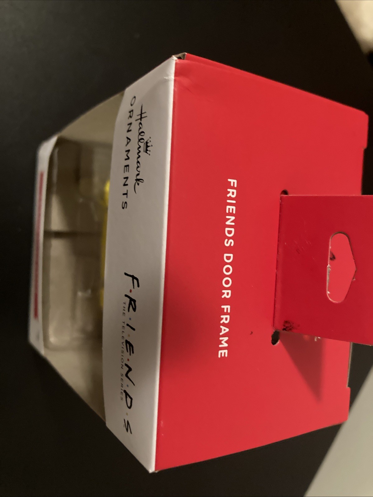 Hallmark FRIENDS TV Show “Door Frame” Resin Christmas Ornament NEW FREE SHIPPING