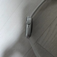 Apple Watch SE 1st Gen Silver 40mm Official