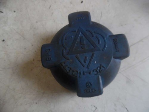 VW Audi Kühlerdeckel Verschluss 443121 321