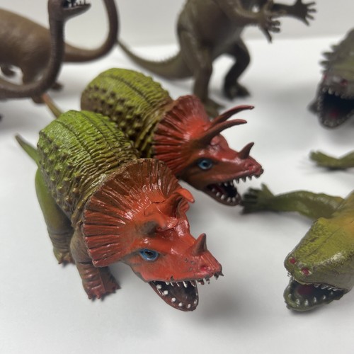 Vintage Lot of 7 ~ AAA Toy Dinosaurs ~ Godzilla Vinyl Plastic Hong Kong Figures - Picture 4 of 24