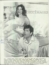 1981 Press Photo Susan Saint James and George Segal in "Carbon Copy".