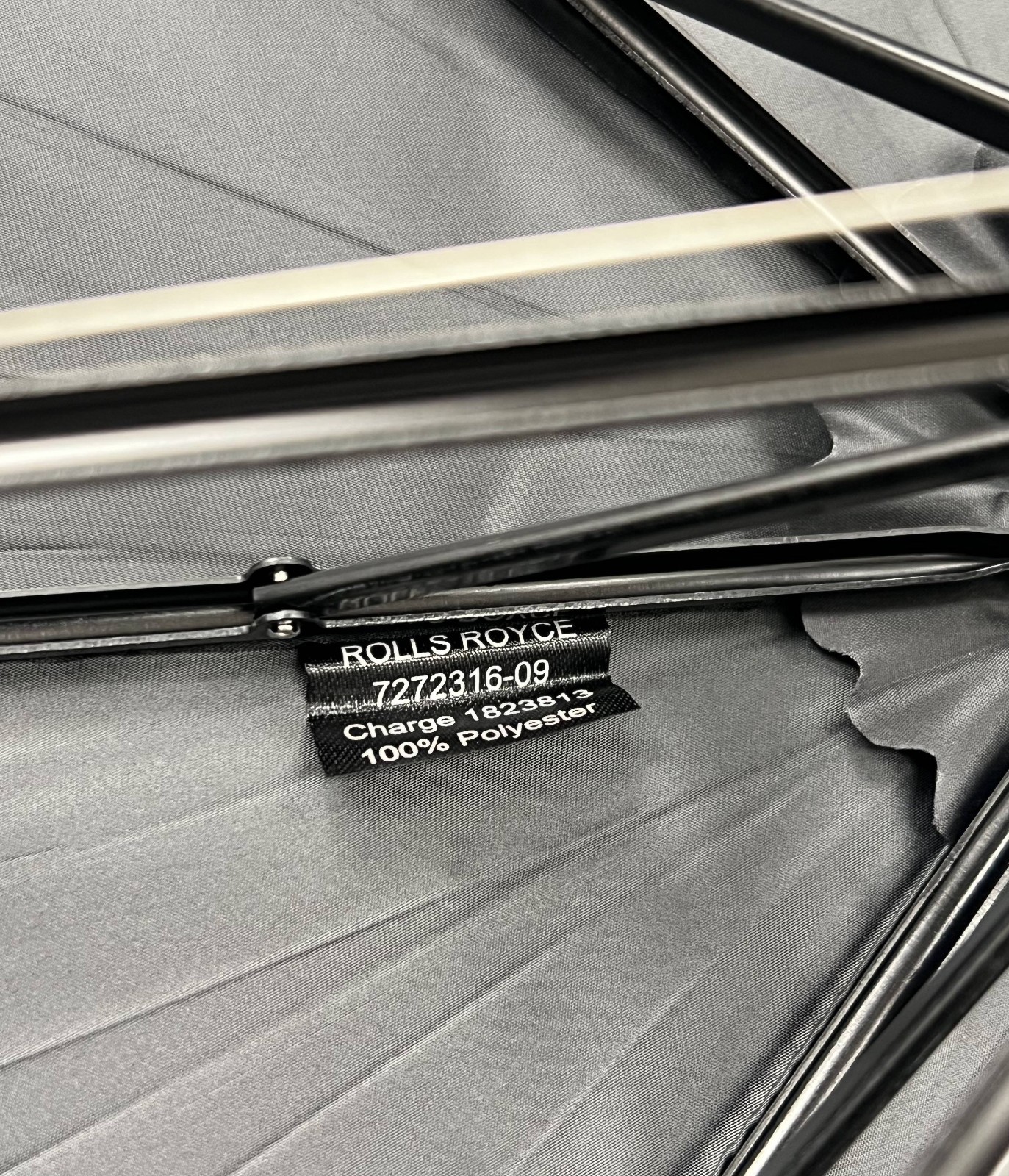 Rolls-Royce Phantom Door umbrella P/N 7272316