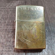 Accendino Zippo Vietnam Phu-Cat 1972 1973 in ottone massiccio usato