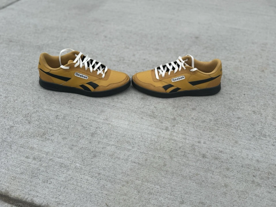 Usado, amarillo mostaza, limpio, talla 11,5 Foto 3 de 4