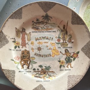 Hawaii 50th State Souvenir Decorative Plate Diamond Head Outrigger Canoe