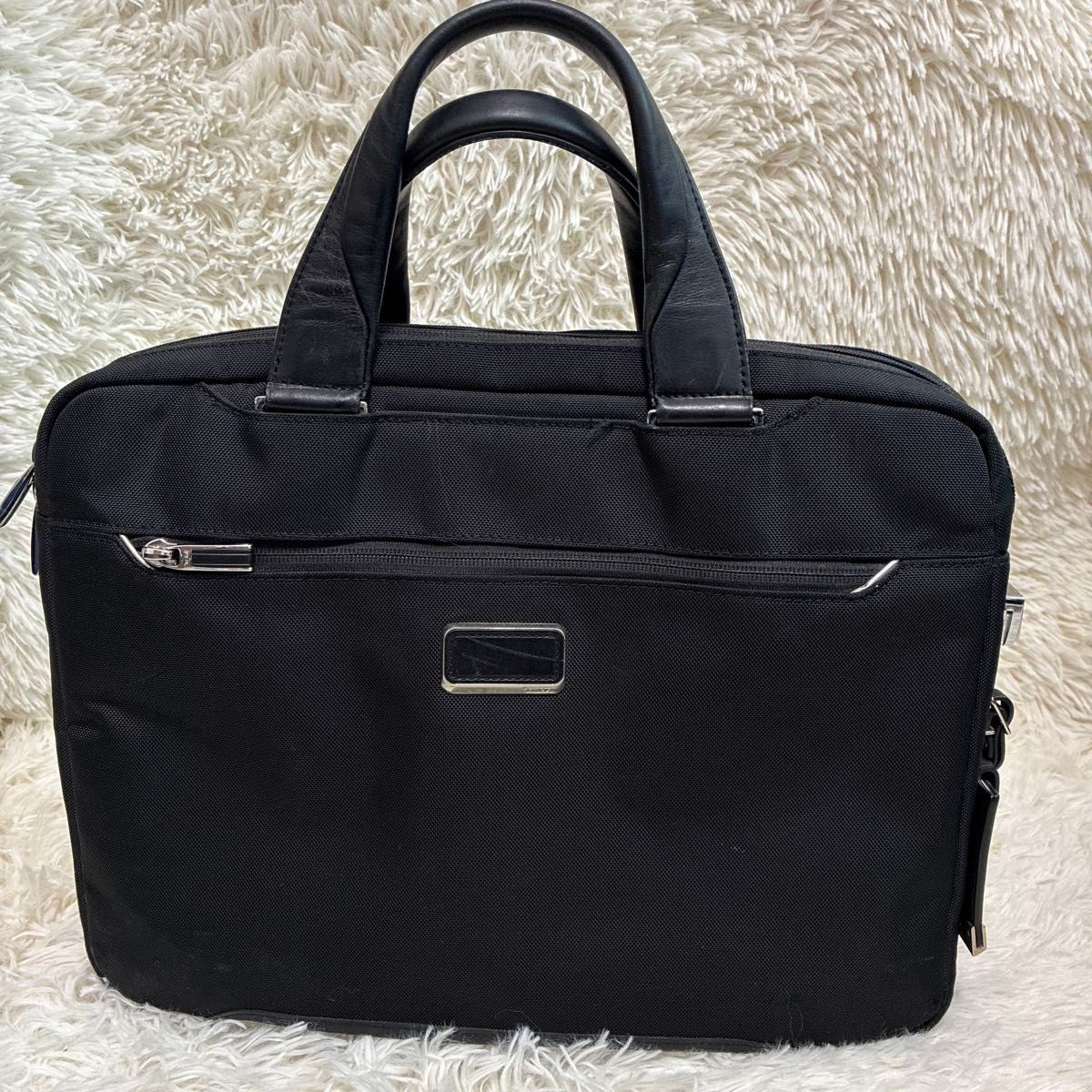 TUMI】ARRIVE ハミルトン スリム ブリーフケース 255004D2 【公式通販】