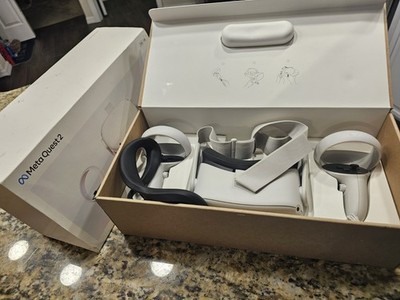 Meta Quest 2 256GB, KW49CM, 2 Controllers, Charger, Case, 16ft Link Cable