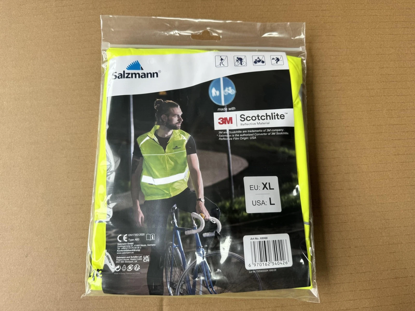 Salzmann High Visibility Cycling Vest | Reflective Cycling Gilet | Made with ... - product detail image 7