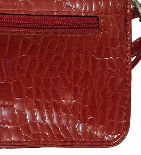 Cartera de mano roja Liz Claiborne cuero sintético con correa desmontable dos pequeños defectos - Imagen 13 de 14