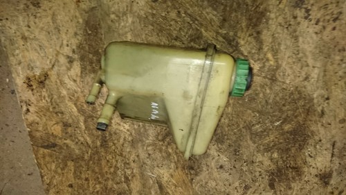 Audi A6 C4 2.6l V6 Behälter Servolenkung Servobehälter Servo Avant 4A0422373A VW