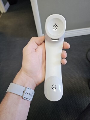 1 New Partner Gen 2 White Handset, Avaya Partner 6, 18, 18D 34D 