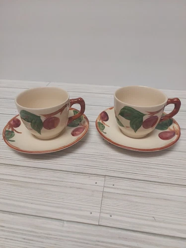Vintage Franciscan Apple Cups & Saucers Set Of 2 Each Excellent Condition 