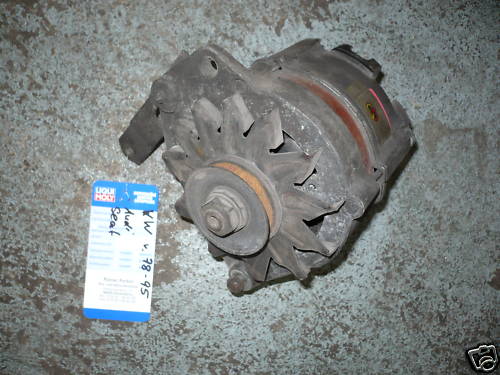 VW,Audi GT Coupé Typ 85, Seat original Bosch Lichtmaschine