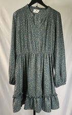 Betsey’s Boutique Women’s Teal/Beige Floral V-Neck  Smocked Short Dress L