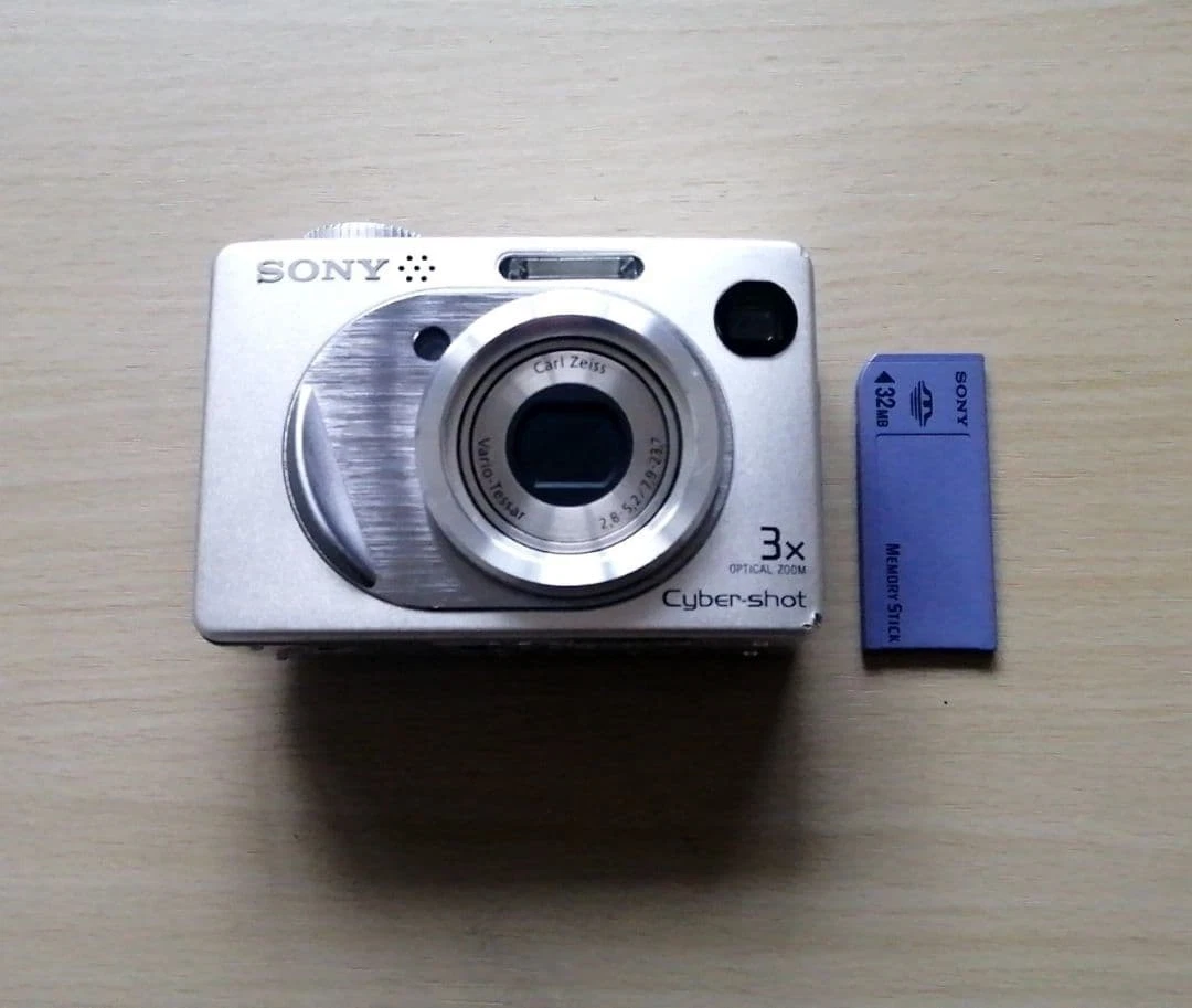 Sony Dsc W1 for sale | eBay
