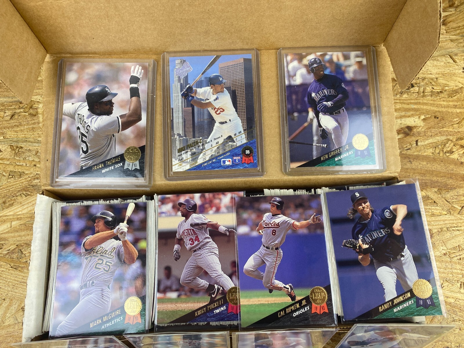 1993 Leaf Baseball Complete Set of MLB Trading Cards 1550 Series 1,2,3