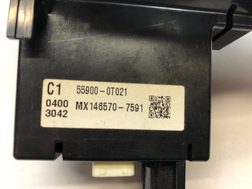 Toyota Venza 2009-2012 calefacción aire acondicionado unidad de control de temperatura OEM 55900-0T021 Foto 3 de 4