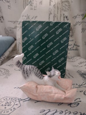 Marty Cat Sculpture figurine on Pillow with box Purrfect Pet Ho Hum cat