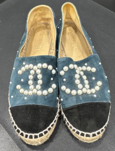 CHANEL ESPADRILLE LEATH SUEDE FAUX PEARL "CC" FLAT SZ"37"