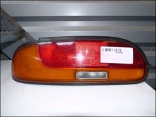 Feu arrière Nissan 100 NX