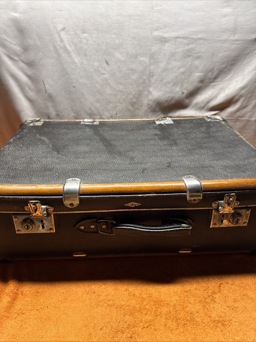 DWN•Vintage Treff Koffer Large Black Steampunk'ish Suitcase. Rare
