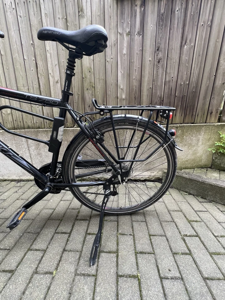 Hendricks TS 750/schwarz/28 Zoll Herrenrad/Rahmenhöhe 56 cm/24 Kettenschaltung - Bild 3 von 4