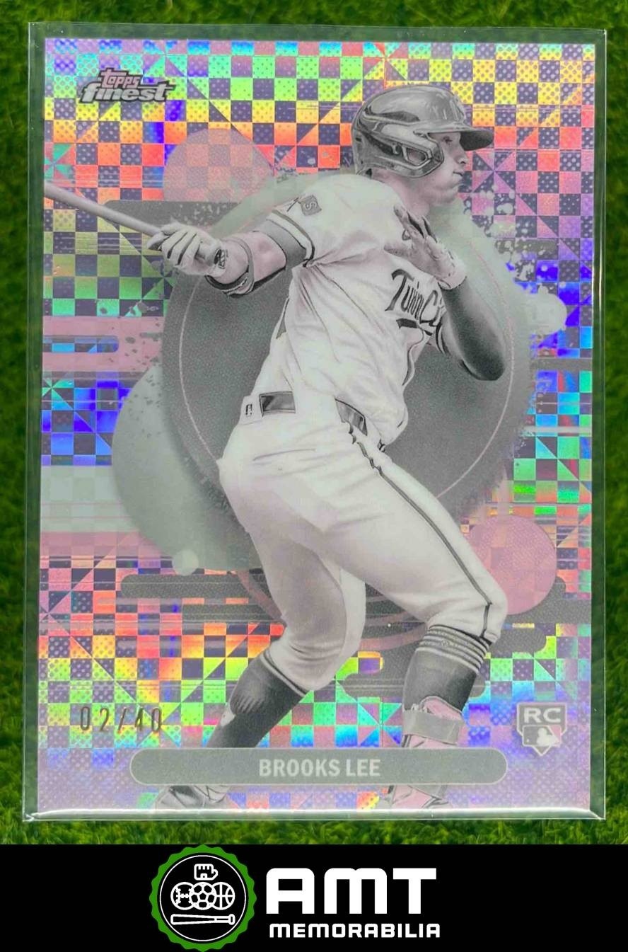 Brooks Lee RC 2025 Topps Finest 2/40 Uncommon Pearl X-Fractor Twins #163