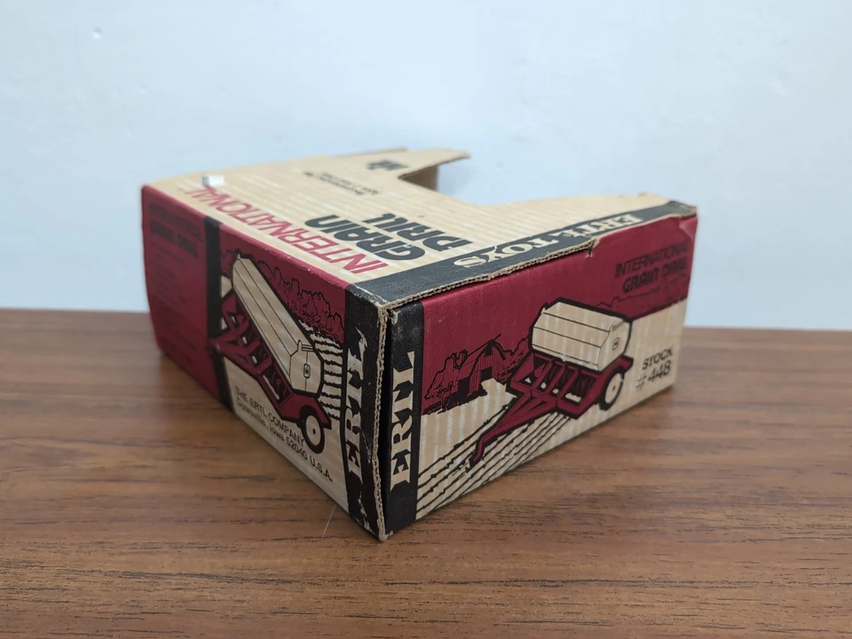 1/16 Ertl Farm Toy Case IH International Grain Drill - Image 2 of 3