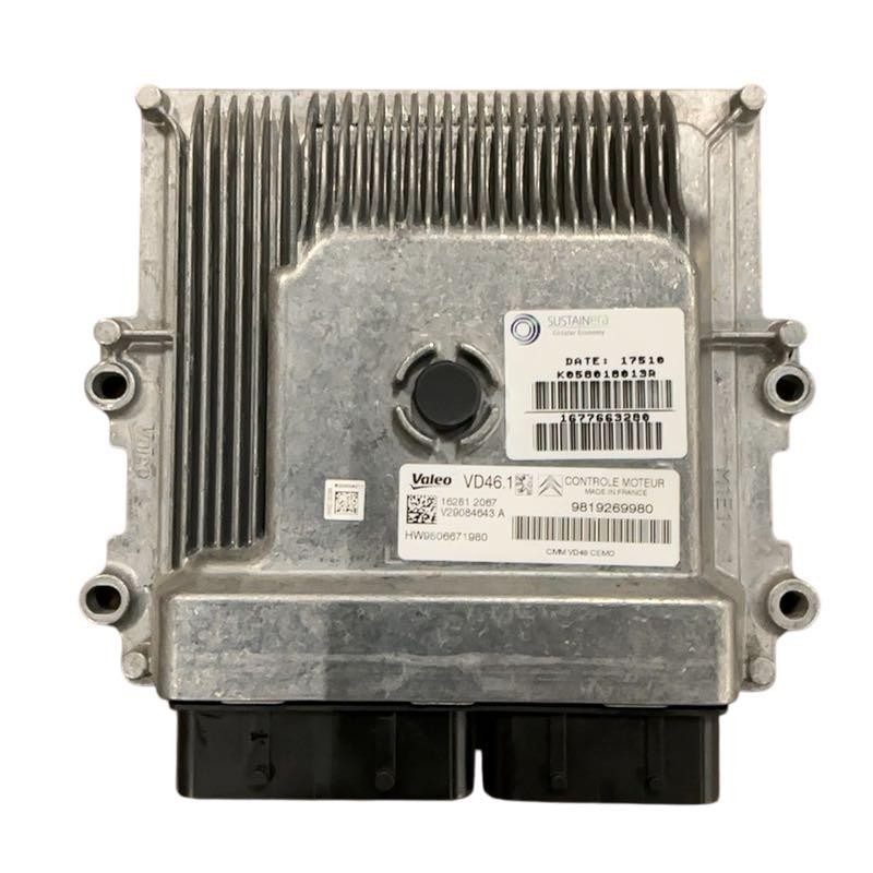 Calculateur moteur Peugeot 2008 1 de référence 1677627480