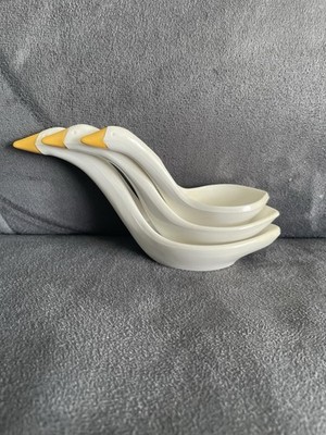 Vintage 90er Melamin Stapel verschachtelt weiß Schwan Gans Ente Messbecher MLS