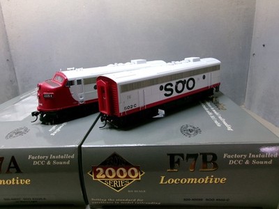 HO Walthers Proto 2000 SOO LINE F7's - A/B SET - Both Powered with SOUND Tested!
