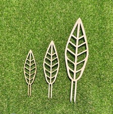 Willow Eco Friendly Oak Veneered Wooden Plant Trellis