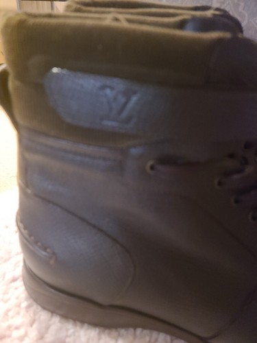 Louise Vuitton mens brown high top leather boot with strap Damage Box - Picture 2 of 9