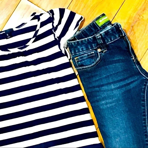 Girl school outfits — skinny denim jeans and Gap striped tee shirt top - 8