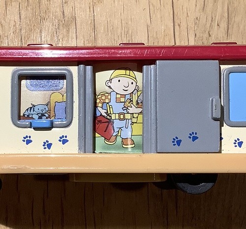 Bob The Builder 2006 Learning Curve Diecast Magnetic Mobile Home - Picture 2 of 11
